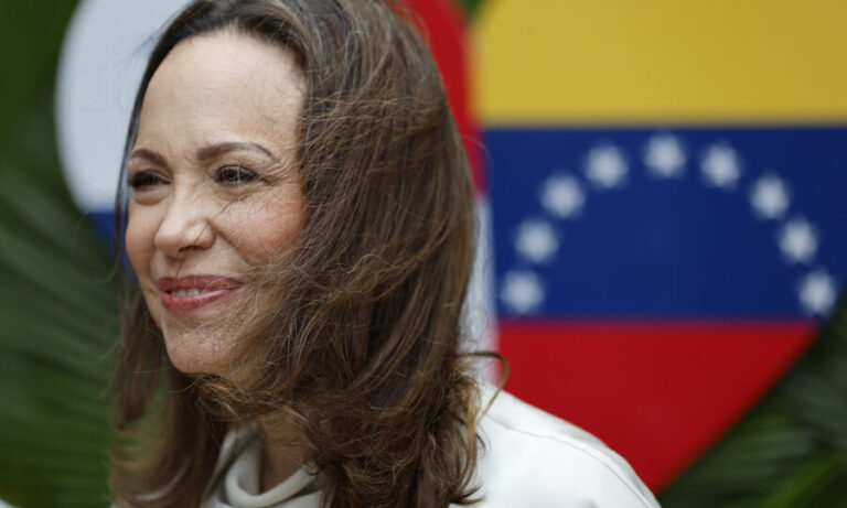 corina-e-gonzalez-dizem-que-nao-participarao-de-dialogos-do-chavismo-com-a-oposicao-da-venezuela