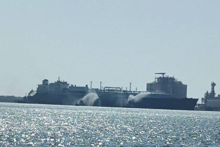 Drones atingem navio dos EUA em terminal de gás no Egito drones-atingem-navio-dos-eua-em-terminal-de-gas-no-egito