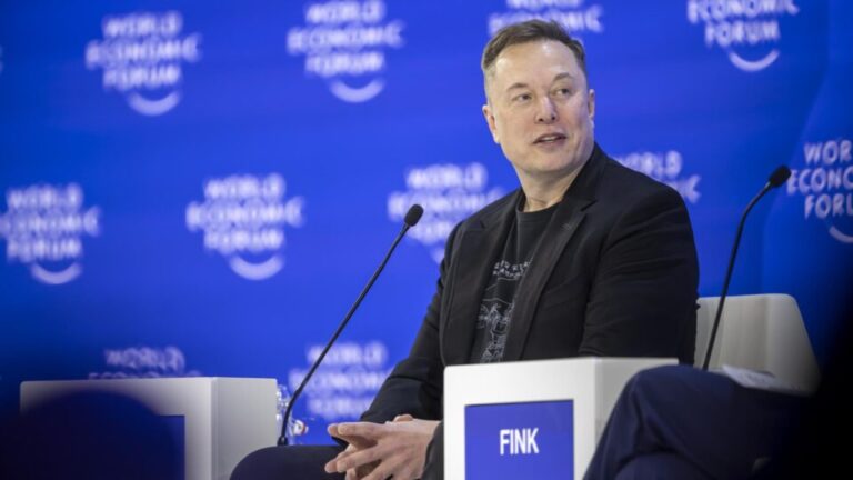 musk-alega-excessos-em-lei-que-proibe-gerar-imagens-de-nudez-e-processa-estado-democrata