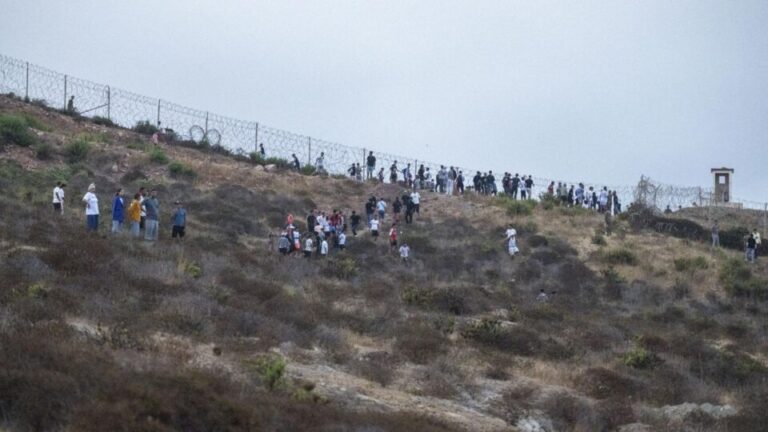 EUA culpam políticas de extrema esquerda da Espanha por entrada de 60 mil imigrantes em Ceuta eua-culpam-politicas-de-extrema-esquerda-da-espanha-por-entrada-de-60-mil-imigrantes-em-ceuta