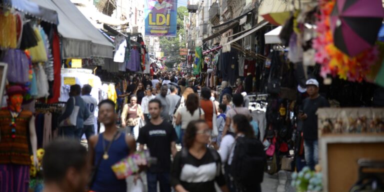 Lojistas do Rio esperam aumento de 1,5% nas vendas do Dia dos Pais lojistas-do-rio-esperam-aumento-de-1,5%-nas-vendas-do-dia-dos-pais