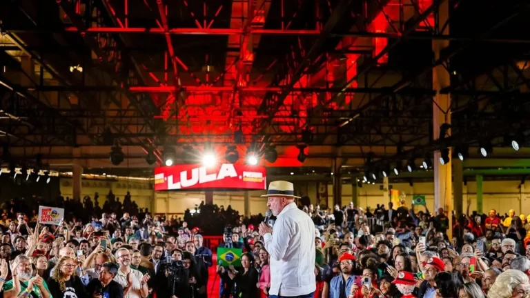 Em convenção, Lula promete foco em soberania e diz querer ir além de políticas sociais em-convencao,-lula-promete-foco-em-soberania-e-diz-querer-ir-alem-de-politicas-sociais