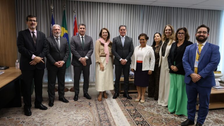 tjba-debate-proposta-de-reestruturacao-das-camaras-civeis