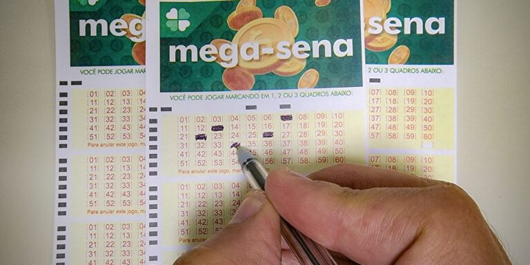 Mega-Sena não tem ganhador e prêmio sobe para R$ 150 milhões mega-sena-nao-tem-ganhador-e-premio-sobe-para-r$-150-milhoes
