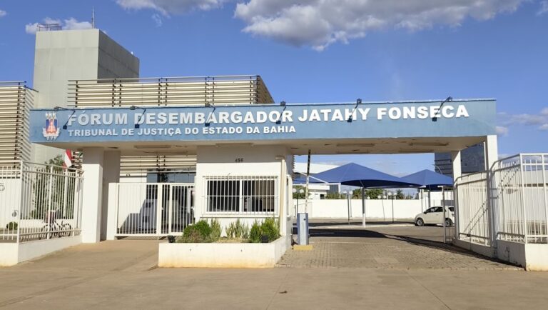 Presidente do TJBA acompanhaMutirão de Audiências em Luís Eduardo Magalhães presidente-do-tjba-acompanhamutirao-de-audiencias-em-luis-eduardo-magalhaes