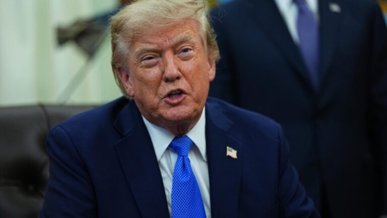 trump-assina-novos-decretos-para-impedir-cidadania-por-turismo-de-nascimento-nos-eua