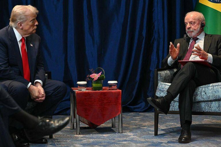 trump-prefere-guerra-ideologica-com-brasil-a-interesse-estrategico-dos-eua-no-pais,-diz-analista