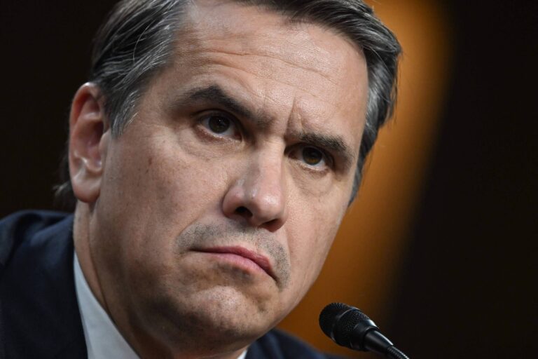 senado-dos-eua-confirma-ex-advogado-pessoal-de-trump-como-secretario-de-justica