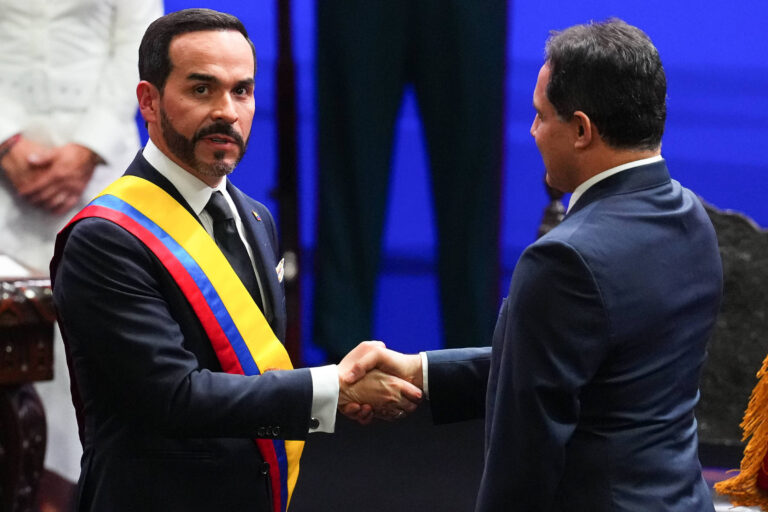 Presidente da Colômbia convoca comitê de emergência e declara calamidade presidente-da-colombia-convoca-comite-de-emergencia-e-declara-calamidade