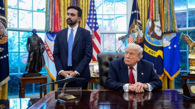 Trump tenta barrar novo imposto sobre imóveis de prefeito socialista em Nova York trump-tenta-barrar-novo-imposto-sobre-imoveis-de-prefeito-socialista-em-nova-york