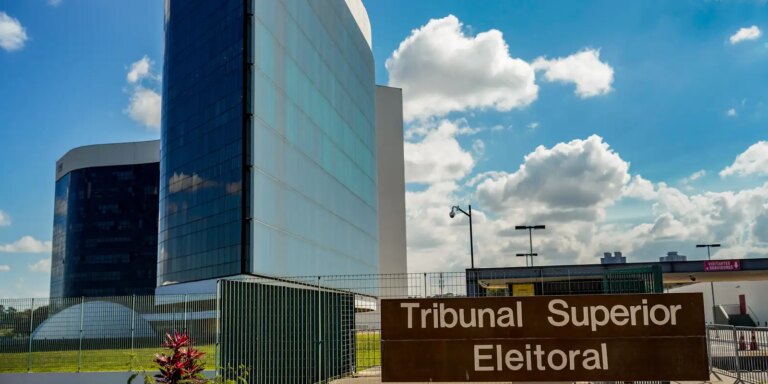 tse-se-reune-nesta-quinta-em-busca-de-consenso-sobre-ia-nas-eleicoes