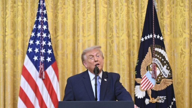 Trump diz que inflação do Irã chegou a 300% e afirma que país está arruinado trump-diz-que-inflacao-do-ira-chegou-a-300%-e-afirma-que-pais-esta-arruinado