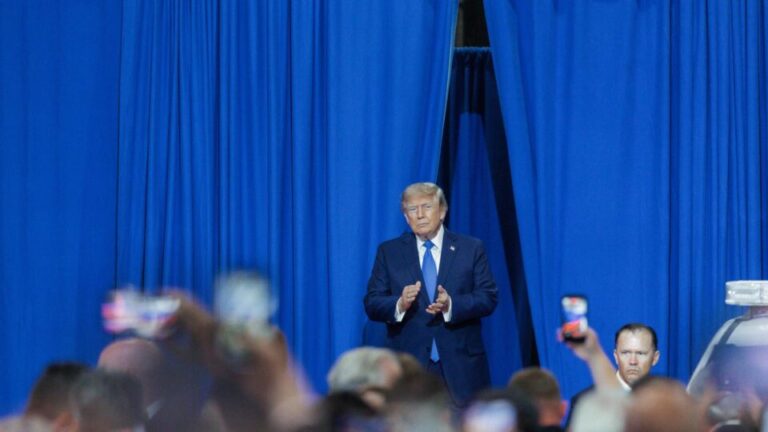 trump-diz-que-vai-declarar-o-estreito-de-ormuz-territorio-dos-eua