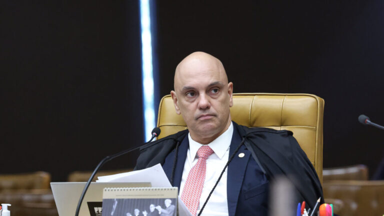 Trump volta a mirar sanções contra Alexandre de Moraes, diz jornal trump-volta-a-mirar-sancoes-contra-alexandre-de-moraes,-diz-jornal