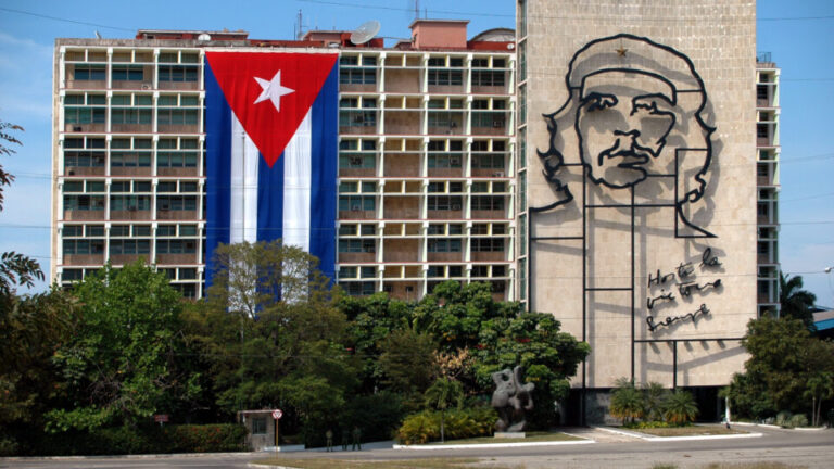 crise-provoca-nova-onda-de-protestos-contra-o-regime-de-cuba