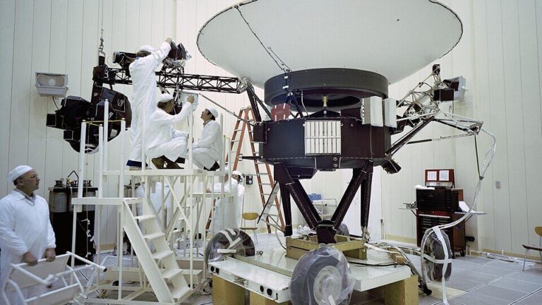 20-de-agosto-na-historia:-primavera-de-praga,-voyager-2-e-outros-fatos-marcantes