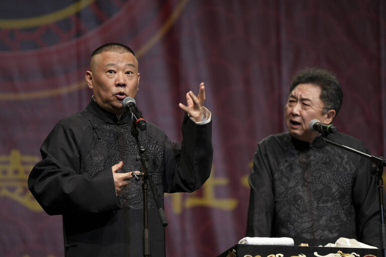 china-investiga-comediante-enquanto-pais-tenta-exportar-imagem-moderna