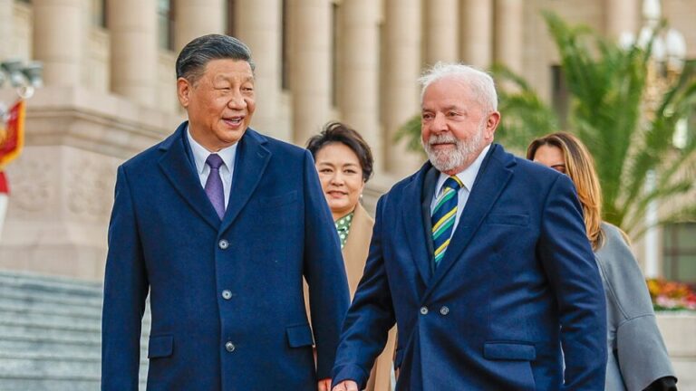 china-refuta-acusacoes-dos-eua-de-que-utiliza-paises-como-o-brasil-para-contornar-tarifas