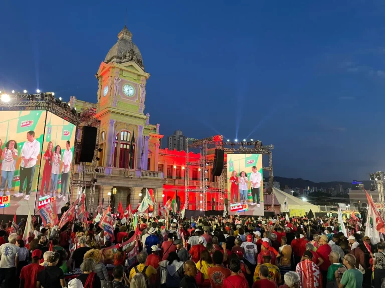 ainda-nao-terminamos-a-nossa-missao,-afirma-lula-em-ato-com-apoiadores-em-mg