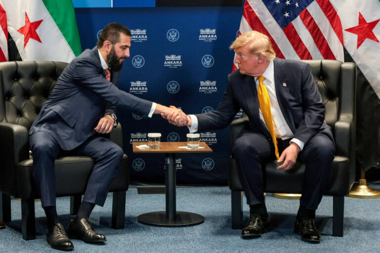estados-unidos-retiram-siria-da-lista-de-paises-que-promovem-o-terrorismo