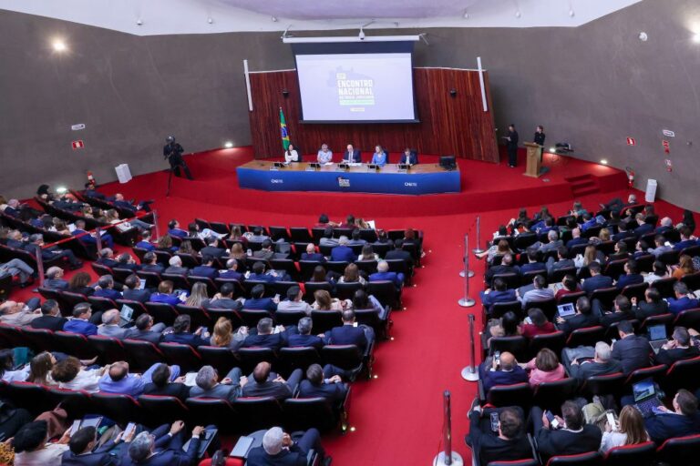 tjba-integra-debates-preparativos-para-o-20o-encontro-nacional-do-poder-judiciario
