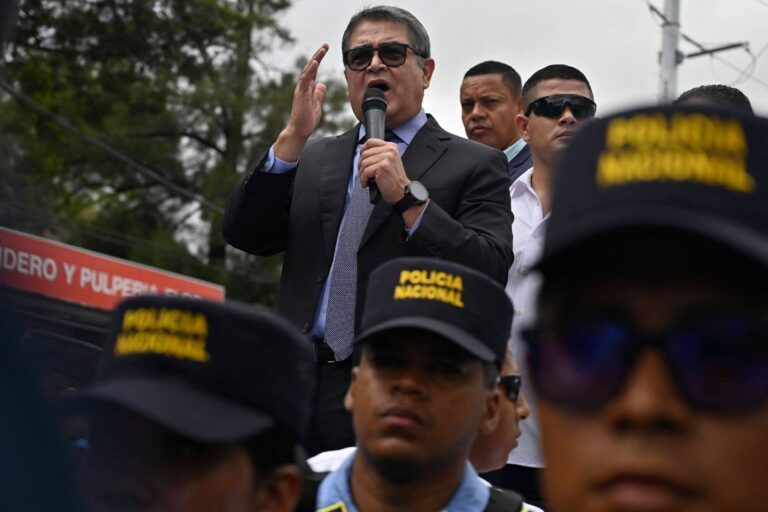 ex-presidente-perdoado-por-trump-expoe-contradicao-dos-eua-na-america-latina