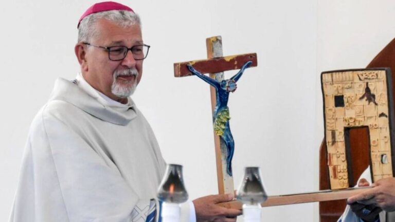 Vaticano recomenda que padres priorizem descanso para evitar mortes precoces vaticano-recomenda-que-padres-priorizem-descanso-para-evitar-mortes-precoces