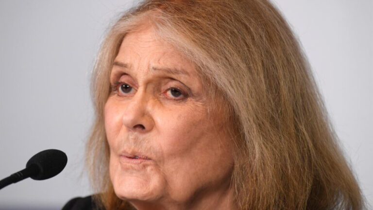 jornalista-gloria-steinem,-feminista-e-ativista-pro-aborto,-morre-aos-92-anos