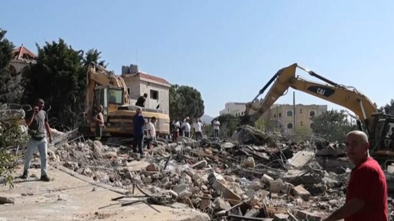 ataques-israelenses-deixam-12-mortos-no-sul-do-libano-apesar-de-cessar-fogo