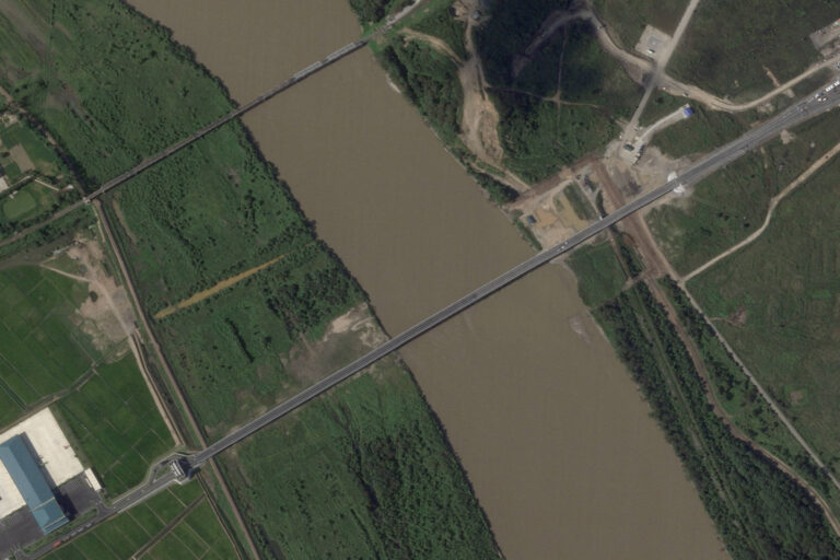 russia-e-coreia-do-norte-inauguram-primeira-ponte-rodoviaria-que-liga-os-paises