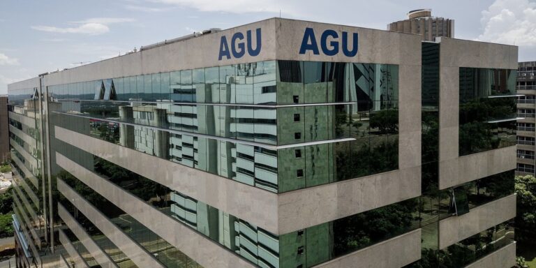 para-agu,-decisao-de-fachin-restaura-ordem-publica-e-administrativa