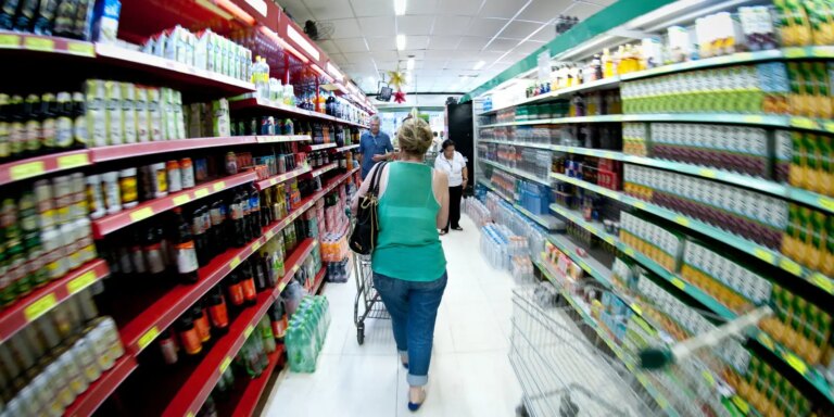 cesta-basica-ficou-mais-barata-em-25-capitais-em-agosto