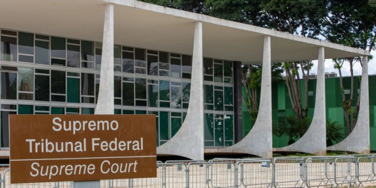 STF: Gilmar Mendes sugere adiar sessão sobre conduta de Moraes stf:-gilmar-mendes-sugere-adiar-sessao-sobre-conduta-de-moraes