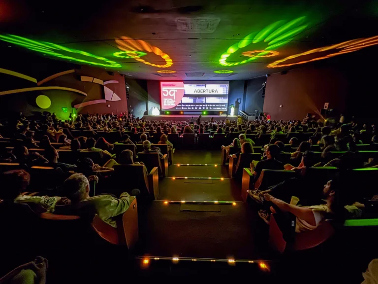 59o-festival-de-brasilia-celebra-memoria,-resistencia-e-diversidade-do-cinema-brasileiro