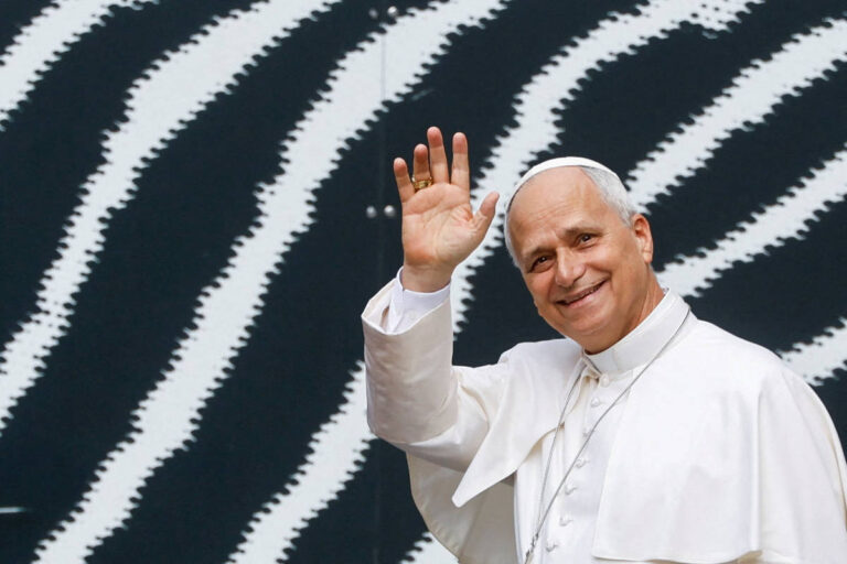 papa-leao-14-revoga-cortes-salariais-de-cardeais-e-altos-funcionarios-do-vaticano