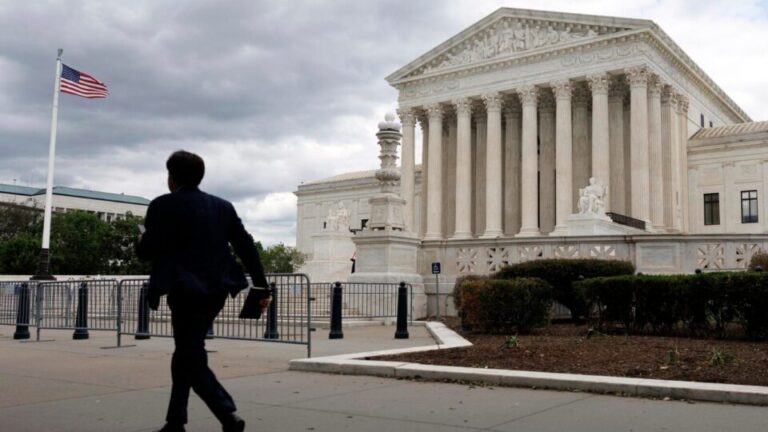 supremo-dos-eua-impede-tentativa-de-trump-de-restringir-voto-pelo-correio-nas-midterms