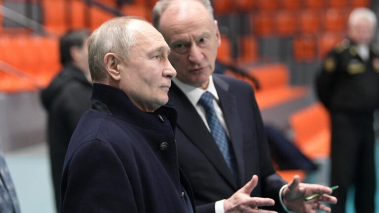 kremlin-diz-que-polonia-deixara-de-existir-caso-ataque-a-russia