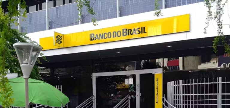 banco-do-brasil-encerra-greve-na-bahia;-paralisacao-continua-na-caixa