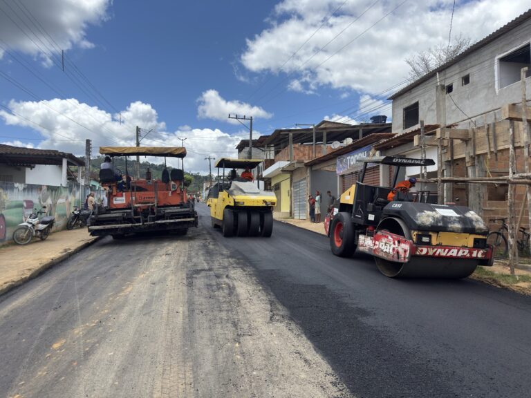 sao-benedito-recebe-pavimentacao-asfaltica-em-ruas-e-pracas