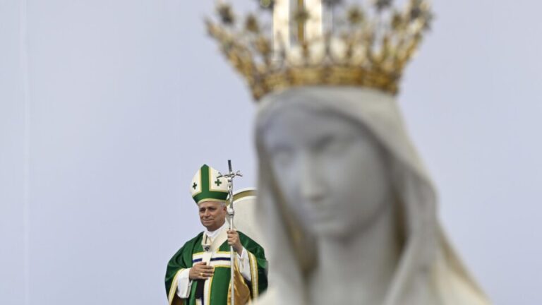 papa-leao-xiv-condena-eutanasia-na-franca-e-diz-que-matar-doentes-nao-e-compaixao
