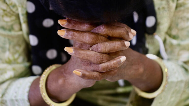 india-prende-sete-cristaos-sob-lei-que-pune-conversoes-religiosas-consideradas-ilegais