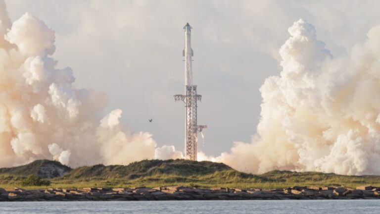 spacex-consegue-colocar-starship-em-orbita-pela-primeira-vez