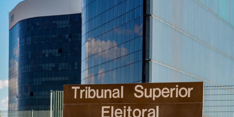 tse-decidira-sobre-postagens-envolvendo-nossa-senhora-aparecida