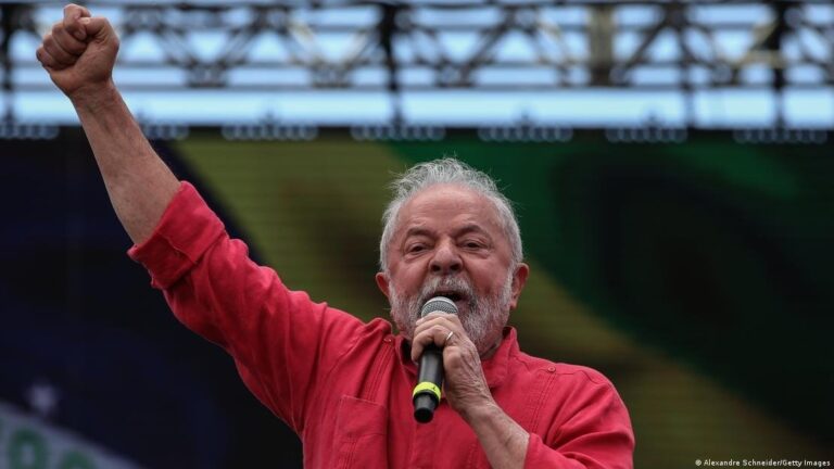 datafolha:-lula-lidera-com-45%-dos-votos-validos;-flavio-tem-40%