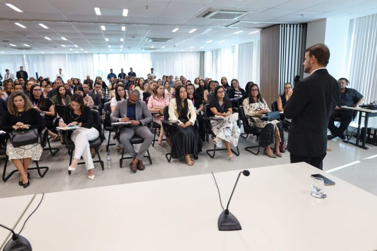 tjba-investe-na-formacao-de-servidores-para-qualificar-aplicacao-da-gratuidade-da-justica