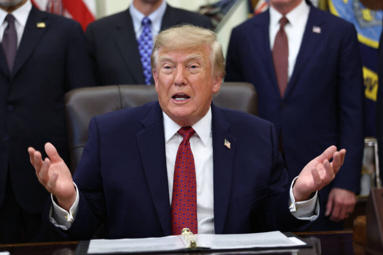 republicanos-se-distanciam-de-trump-em-campanha-pela-eleicao-legislativa-nos-eua