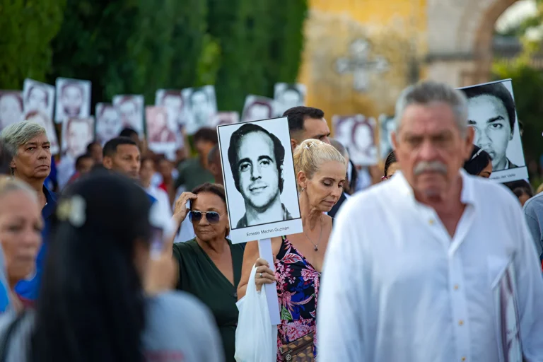 atentado-de-barbados:-50-anos-depois,-cuba-mantem-viva-a-memoria-das-73-vitimas