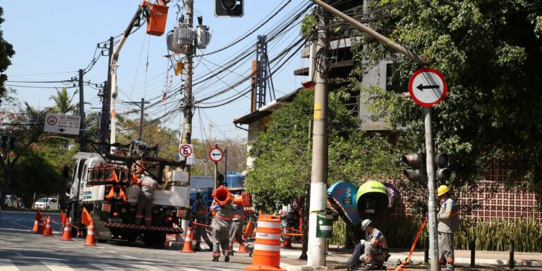 aneel-adia-discussao-sobre-fim-de-contrato-com-a-enel-em-sao-paulo