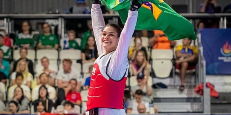 Maria Clara Pacheco é ouro em 3ª etapa do Grand Prix de taekwondo maria-clara-pacheco-e-ouro-em-3a-etapa-do-grand-prix-de-taekwondo